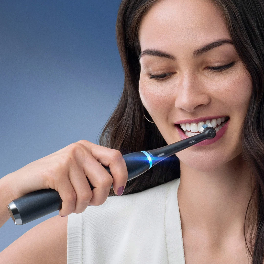 Oral-B Pro 1000 CrossAction Electric Toothbrush