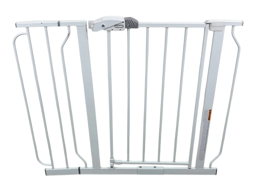 Regalo Easy Step 38.5-Inch Extra Wide Walk Thru Baby Gate